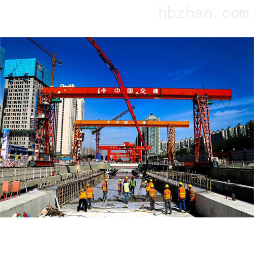成都市溫江區地鐵修建圍欄噴淋噴霧系統