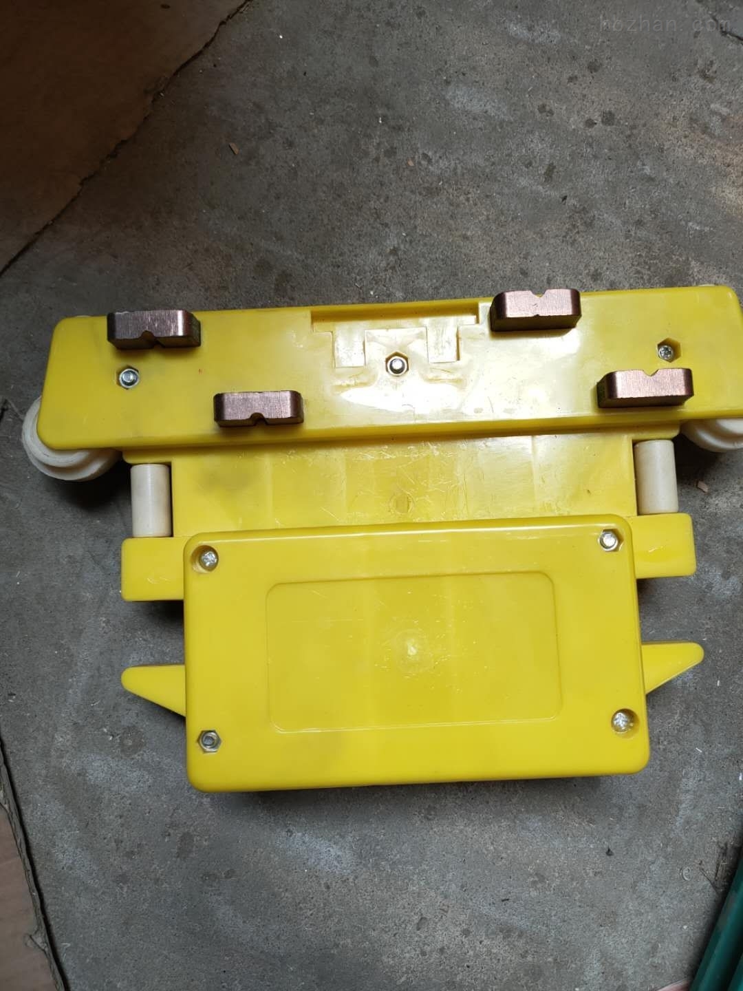 起重机10平方印花集电器-扬州市领鹏电气有限公司